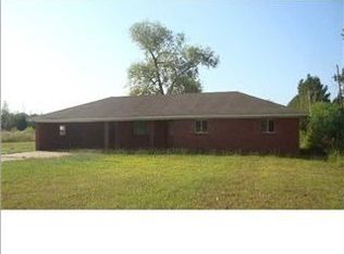 141 E Sowell Rd, Canton, MS 39046