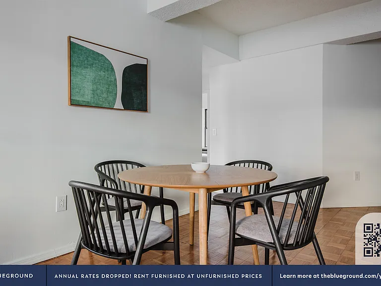 360 W 34th St #6G — Photo 7