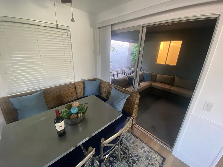 302 Avenida Del Mar #B — Photo 6