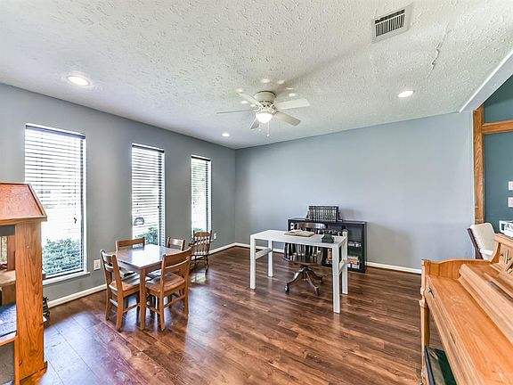 4th image of 11442 Sagevale Ln