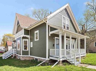 1201 S Webster Ave, Green Bay, WI 54301