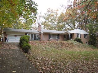 7122 Lackawanna Dr, Springfield, VA 22150