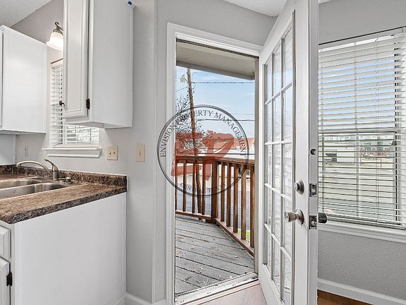5th image of 1311 Speight Ave #1311