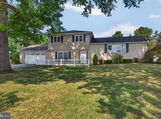 3580 Board Rd, York, PA 17406