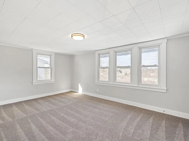 3001 Home Ave — Photo 5