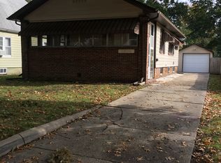 2016 N 8th St, Springfield, IL 62702