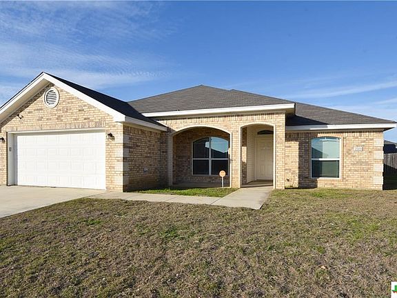 2nd image of 2703 Alamocitos Creek Dr