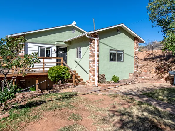 527 N Main St, Hurricane, UT 84737