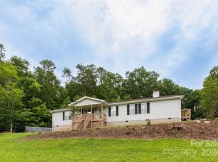 360 Beaverdam Loop Rd, Candler, NC 28715