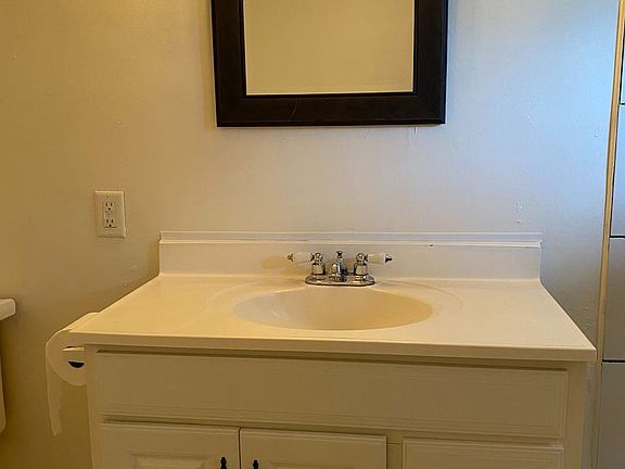 3rd image of 4535 Acacia Ave #4535