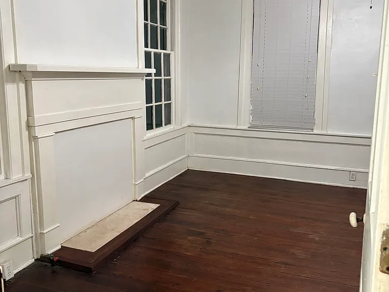 105 Church St — Photo 10