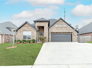 3703 SW Ryegrass, Bentonville, AR 72713
