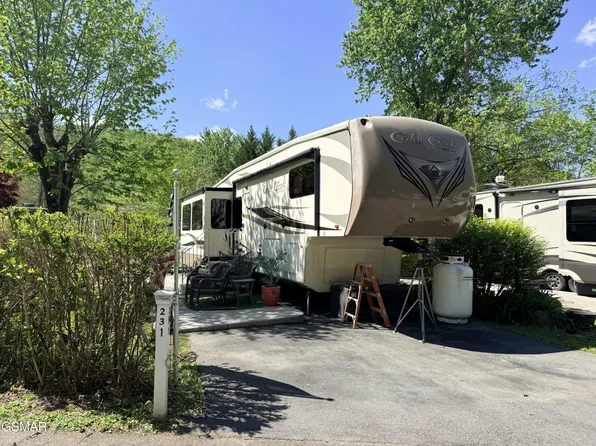 4229 E Pkwy #231-lot 231, Gatlinburg, TN 37738