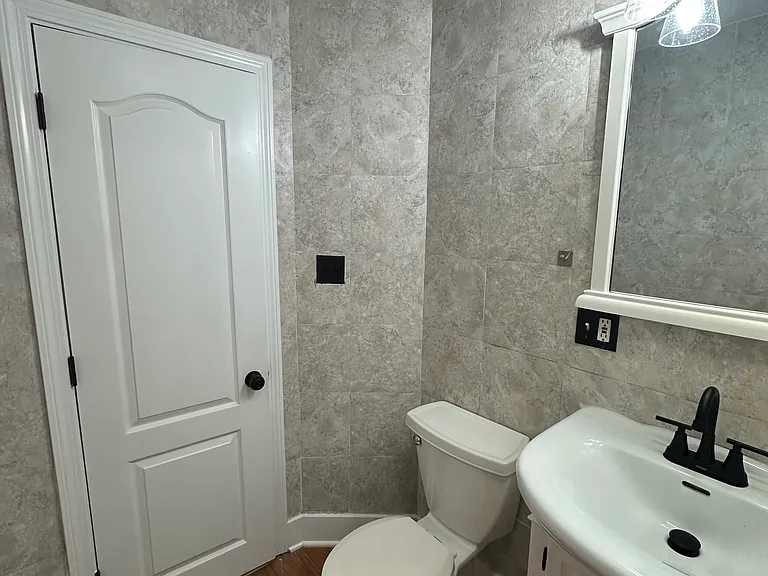 176 Bristol St #2 — Photo 20