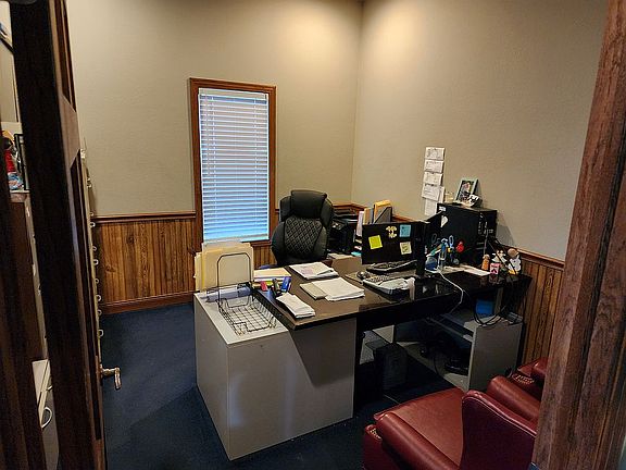 3rd image of 308 N Gospel St