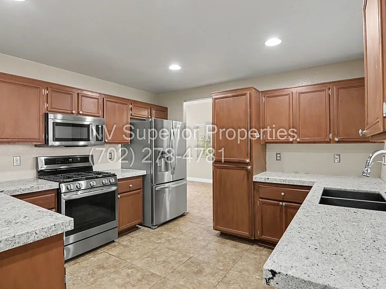 3629 Bethel Bay St — Photo 26