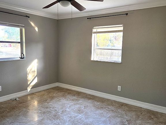 3rd image of 5602 Winter Garden Pkwy