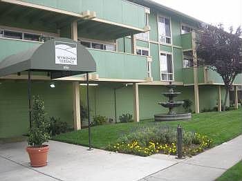 1st image of 260 Industrial Pkwy APT 29