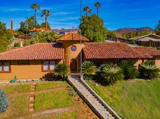 102 Alta Mesa Dr, Vista, CA 92084