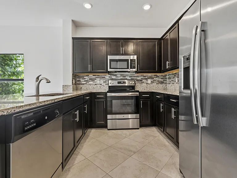 4648 Silver Saw Ln — Photo 13