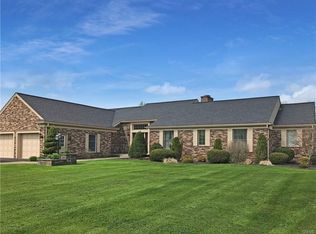 19 Toggletown Rd, Clinton, NY 13323