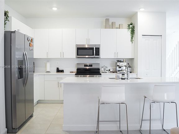 3rd image of 26486 SW 148th Ct