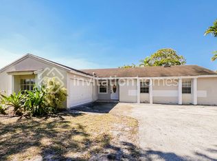 20030 NW 58th Ave, Hialeah, FL 33015