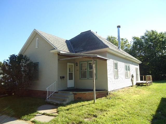 1st image of 426 N Wooster St