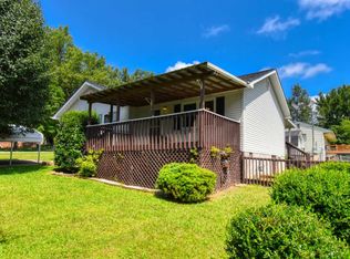 310 21st St N, La Follette, TN 37766