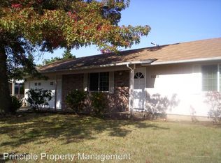 1025 Stillman Ave, Eugene, OR 97404