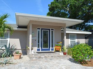 1336 Loma Linda Ct, Sarasota, FL 34239