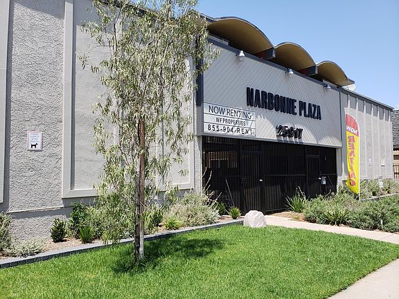 2nd image of 25917 Narbonne Ave