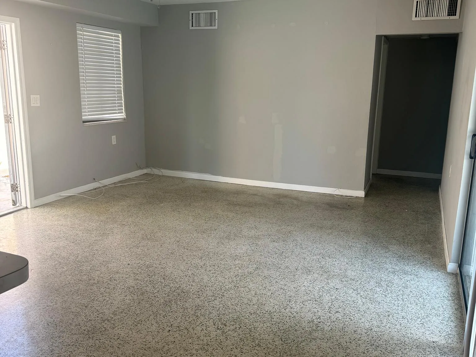 2 bed, 1600 sqft, $3,100 — Photo 3