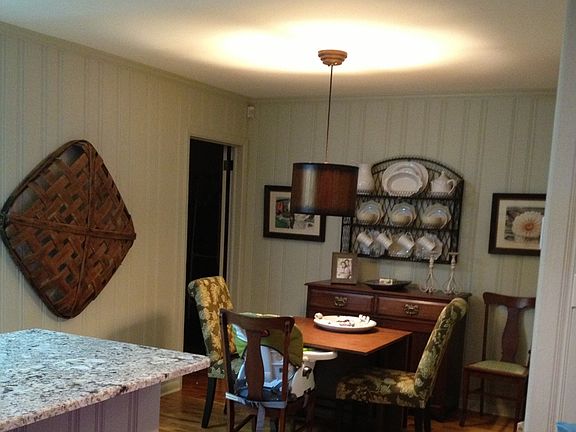 breakfast nook