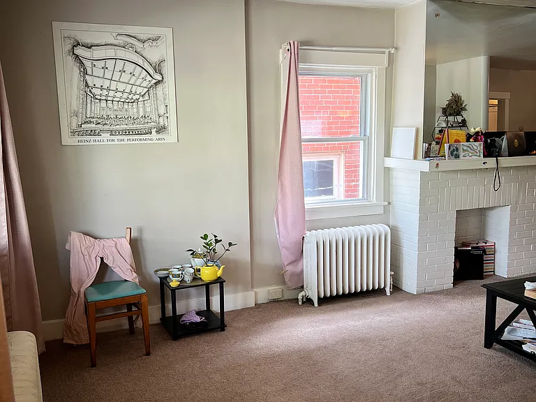 2332 Eldridge St #1 — Photo 3