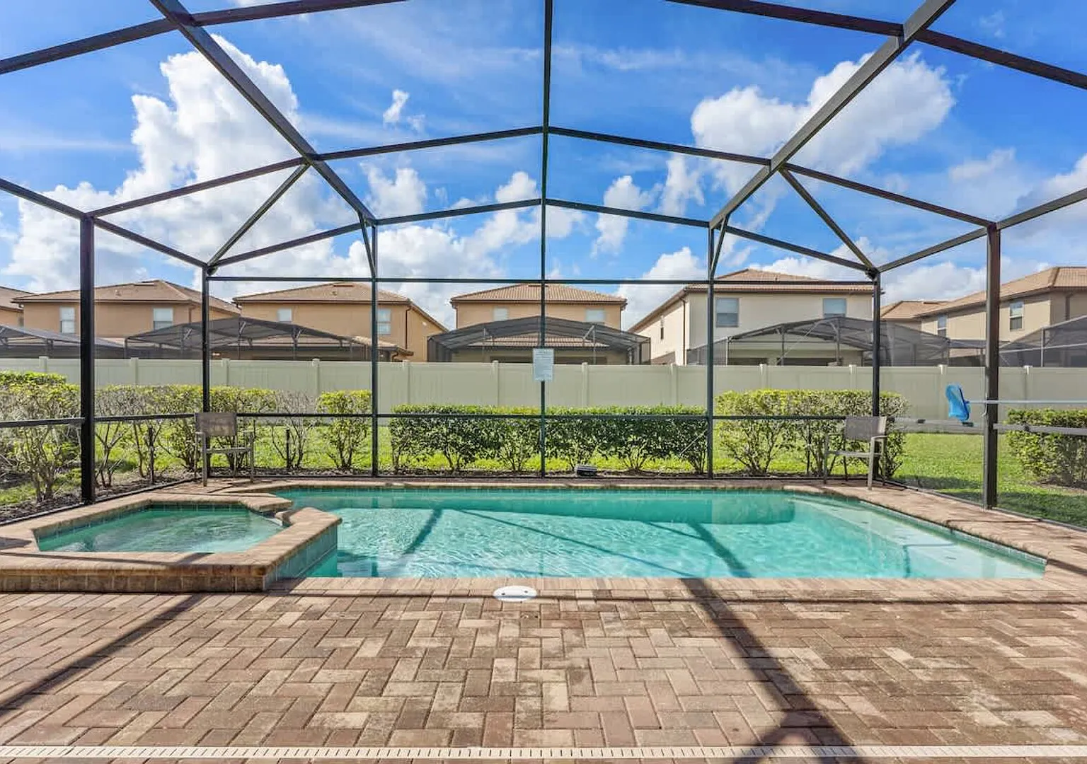 Pet Friendly Amazing 5 BR sleeps 10 — Photo 3