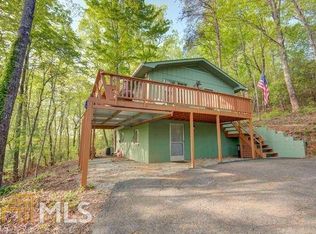 136 Gentry Ln, Tiger, GA 30576