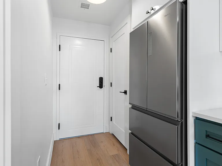 113 Ives Street — Photo 11