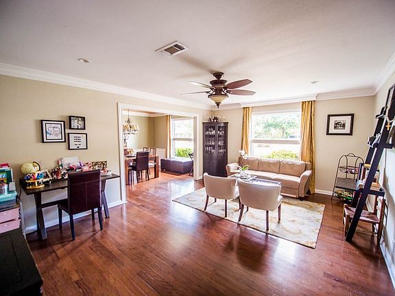 4th image of 5735 Regina Ln