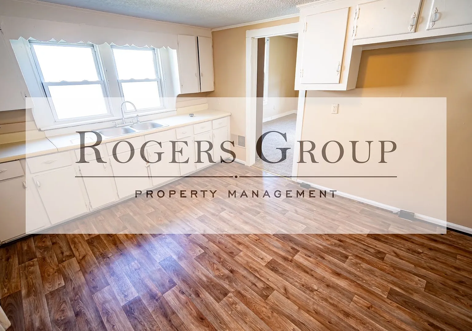 2 bed, 1.0 bath, 904 sqft, $795 — Photo 2