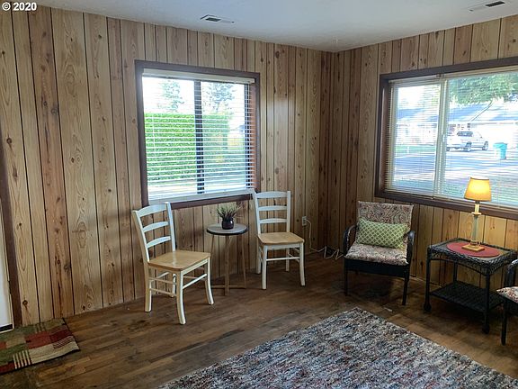 3rd image of 9025 Mount Jefferson Ave