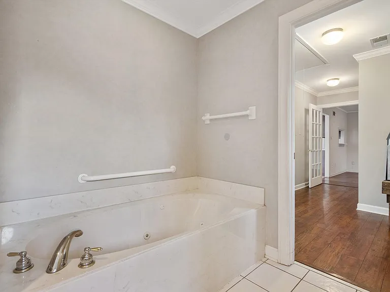 8280 Highway 196 — Photo 20