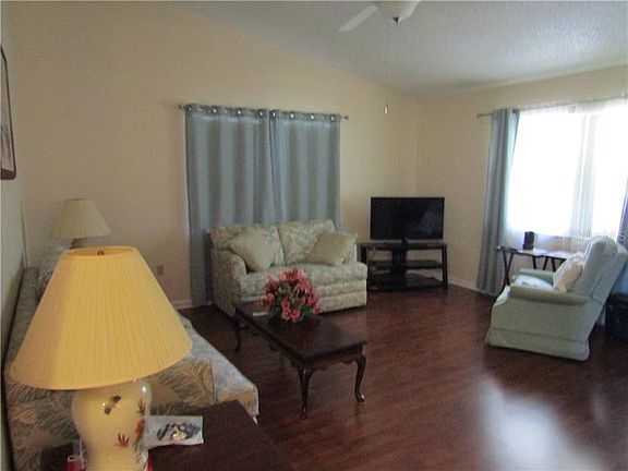 4th image of 1718 Orkney Dr