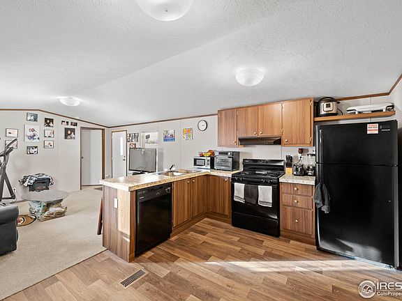 5th image of 230 N 2nd St #3