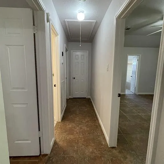 5001 Blue Bluff Rd — Photo 10