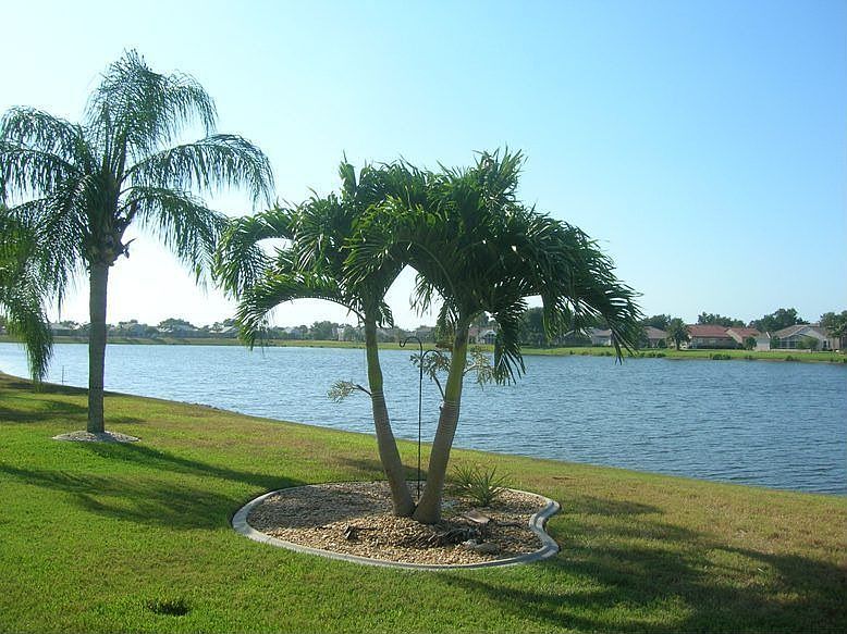 1st image of 26279 Stillwater Cir