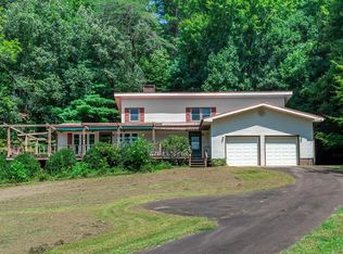 257 Night Ln, Epworth, GA 30541