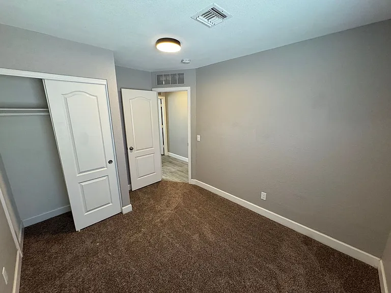 768 E Stottler Pl — Photo 17
