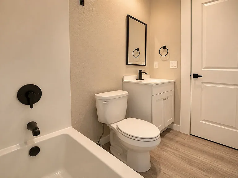 400 N 17th St #406-B — Photo 12