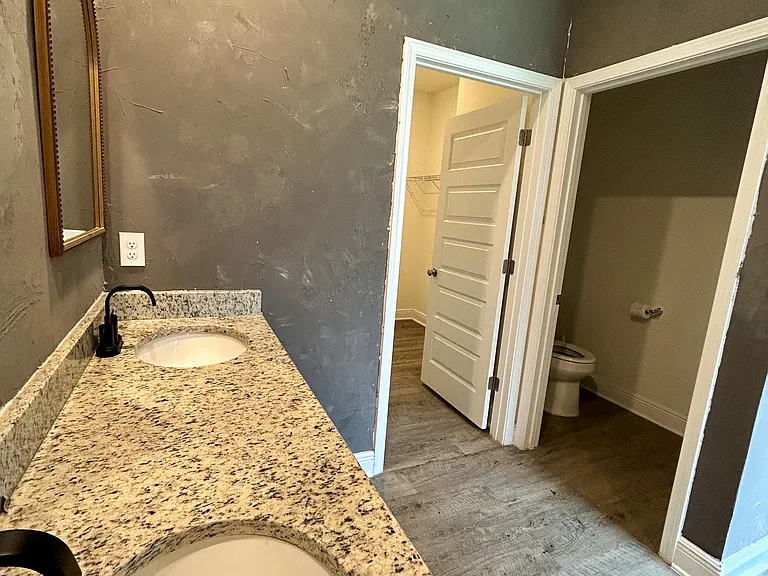 23298 Lieutenant Ave — Photo 14
